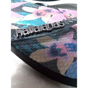 Havaianas Women's Floral Print Flip Flops  Size 8  Comfortable & Stylish Beachwe